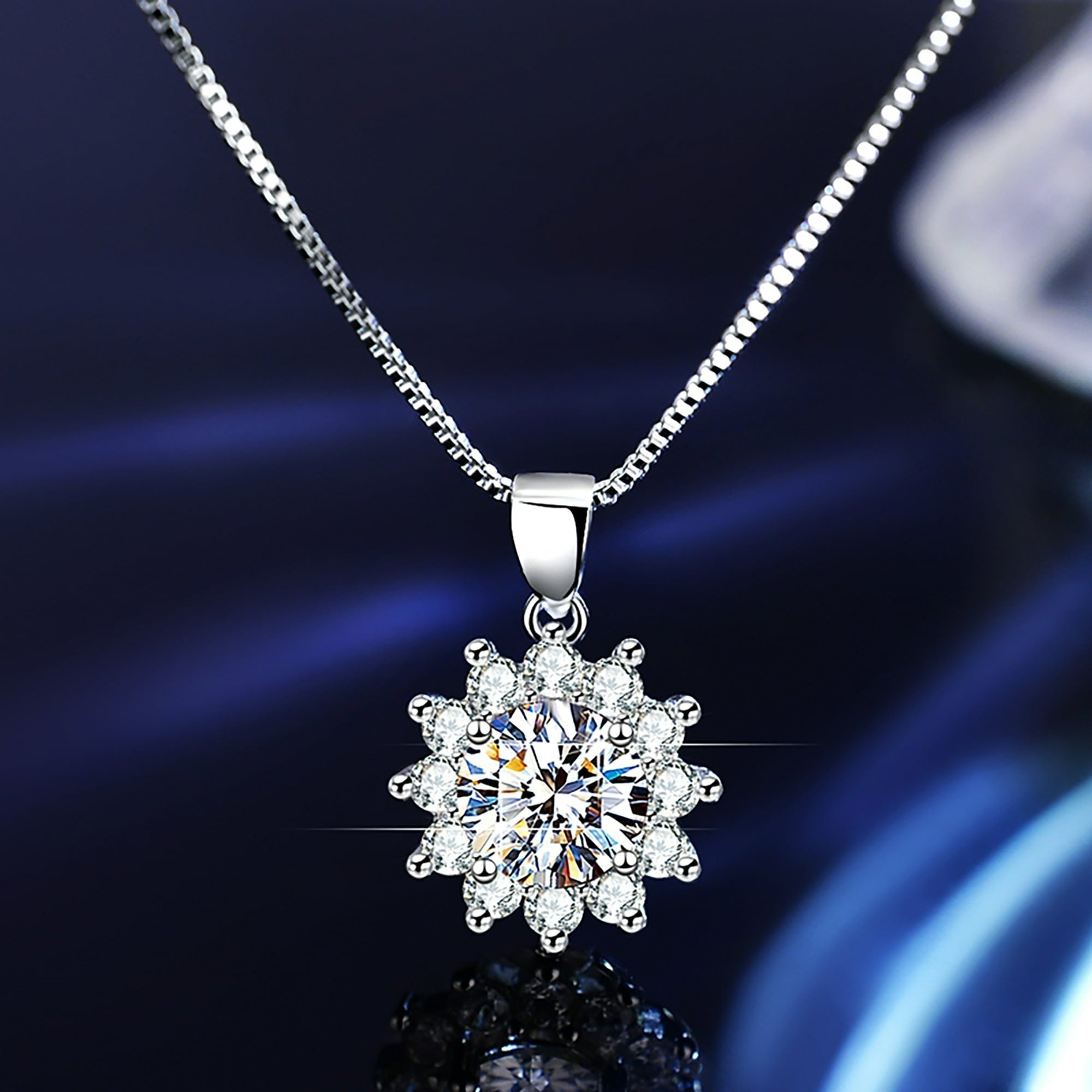 1 Carat Gorgeous Moissanite Pendant Necklaces for Women 925 Sterling Silver Necklace with Diamond 18K Plated Dainty Jewelry